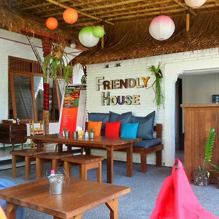 Friendly House Bali Hostel Ubud Buitenkant foto