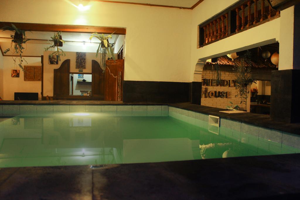 Friendly House Bali Hostel Ubud Buitenkant foto