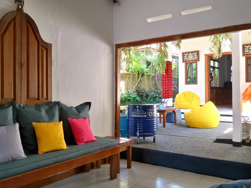 Friendly House Bali Hostel Ubud Buitenkant foto